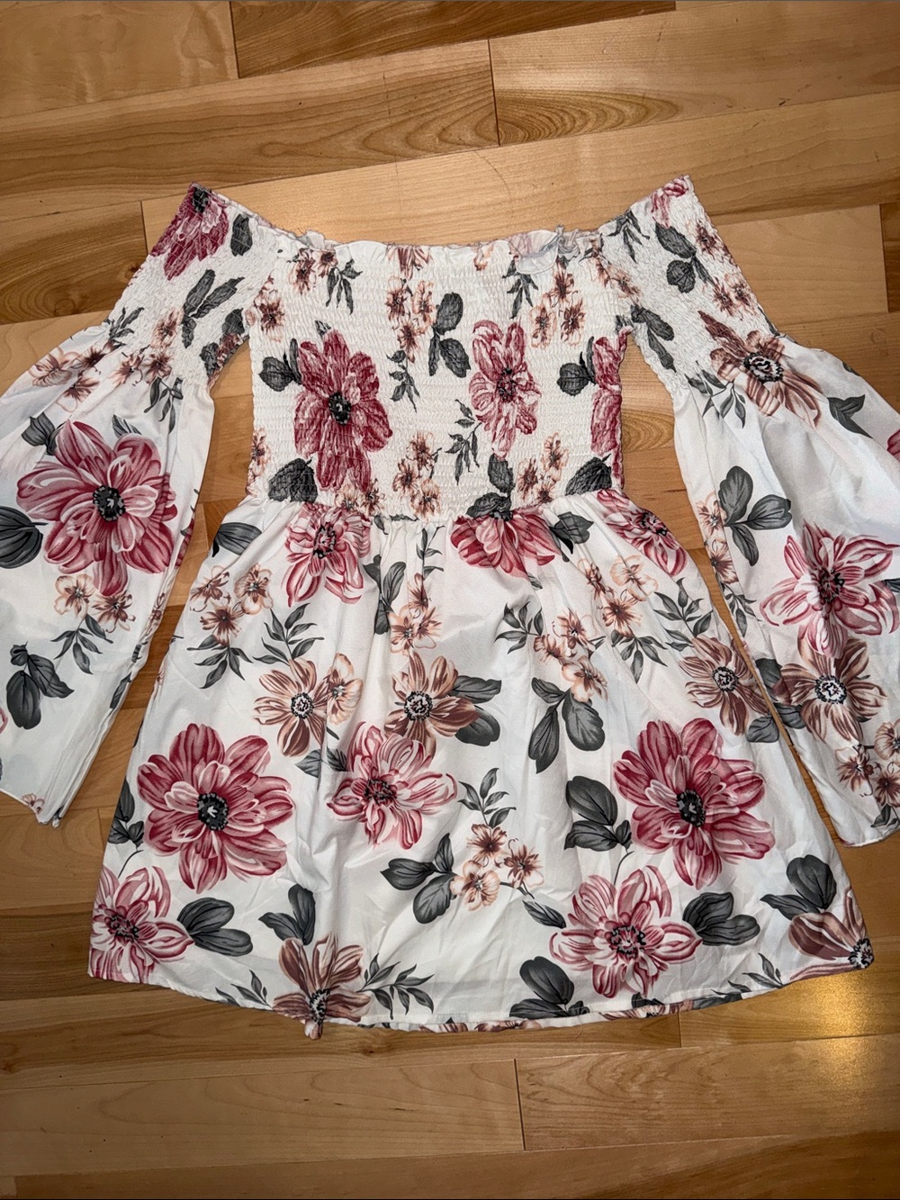 Floral Off-Shoulder Bell Sleeve Dress! - White with Pink Floral S NWOT